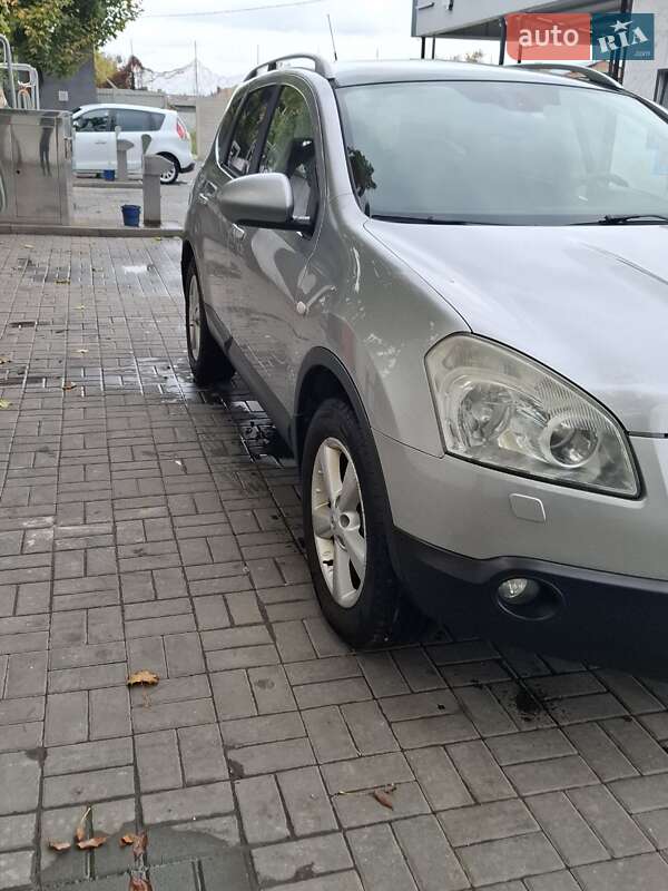 Внедорожник / Кроссовер Nissan Qashqai+2 2008 в Ровно