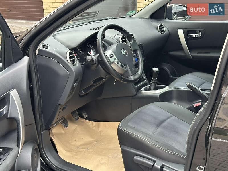 Внедорожник / Кроссовер Nissan Qashqai+2 2011 в Луцке фото 20 Внедорожник / Кроссовер Nissan Qashqai+2 2011 в Луцке