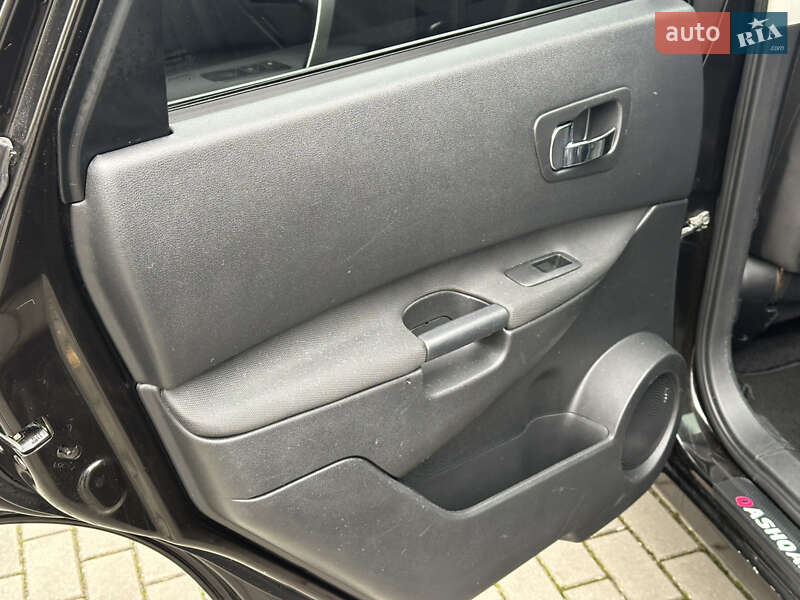 Внедорожник / Кроссовер Nissan Qashqai+2 2011 в Луцке фото 25 Внедорожник / Кроссовер Nissan Qashqai+2 2011 в Луцке