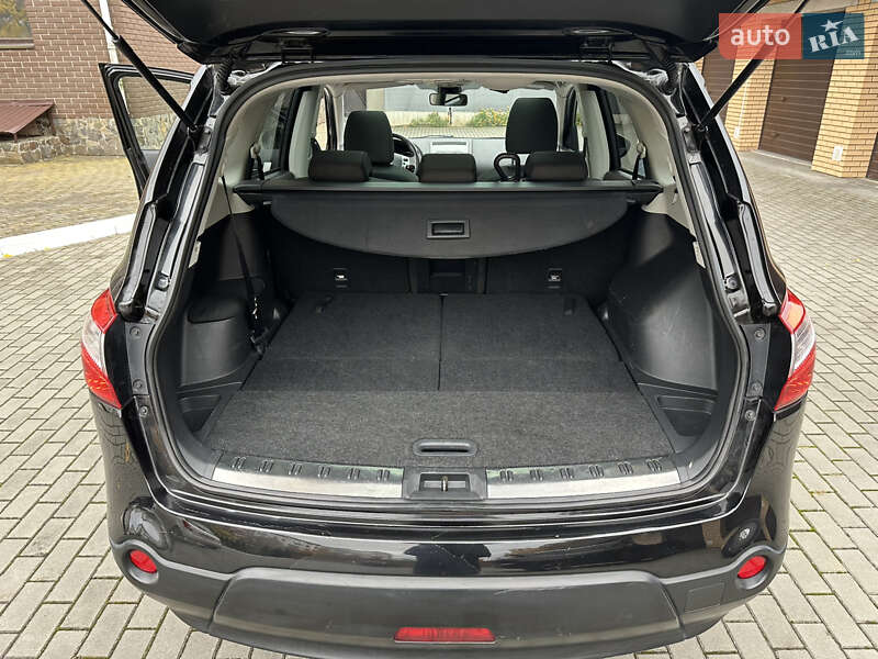 Внедорожник / Кроссовер Nissan Qashqai+2 2011 в Луцке фото 28 Внедорожник / Кроссовер Nissan Qashqai+2 2011 в Луцке