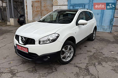 Внедорожник / Кроссовер Nissan Qashqai+2 2012 в Полтаве