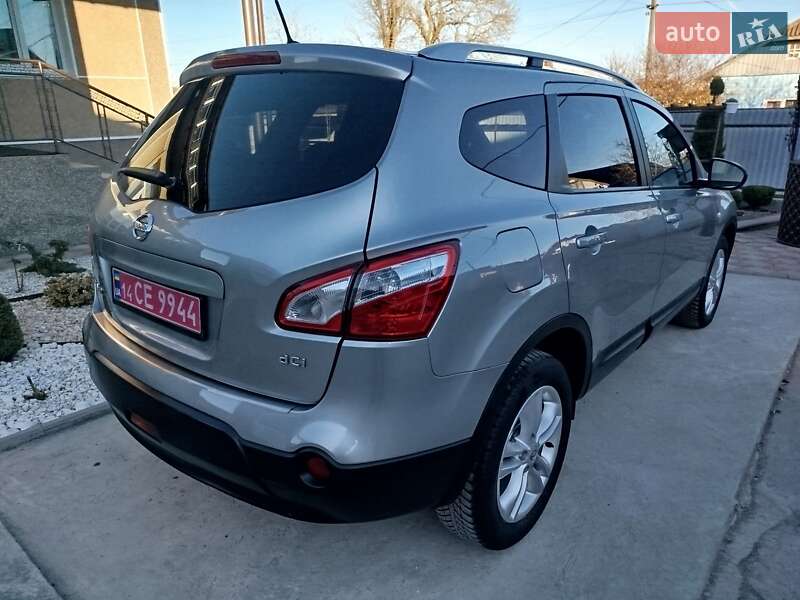 Позашляховик / Кросовер Nissan Qashqai+2 2011 в Тлумачі