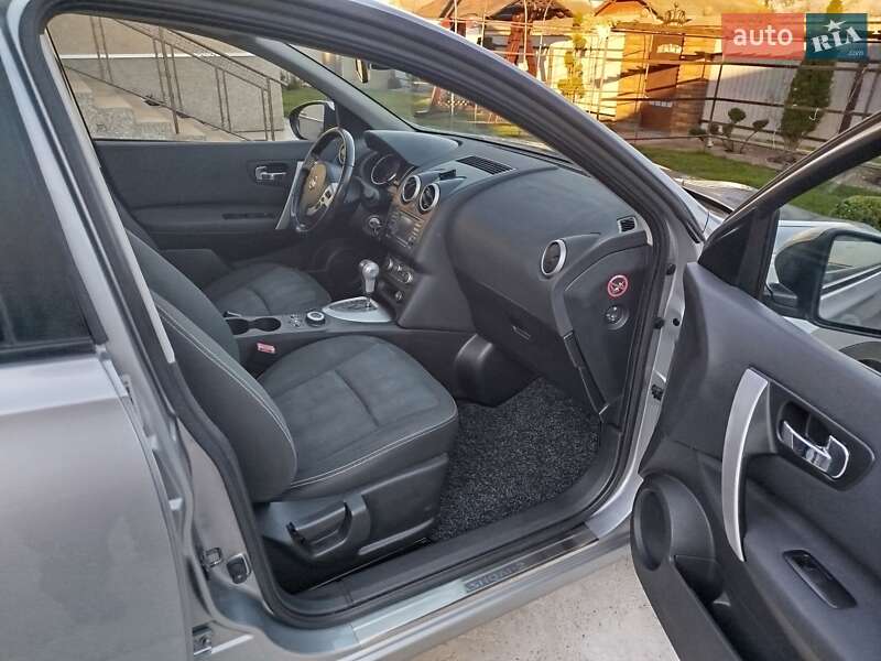 Позашляховик / Кросовер Nissan Qashqai+2 2011 в Тлумачі