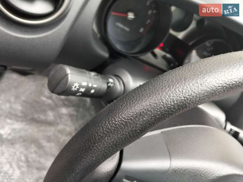 Позашляховик / Кросовер Nissan Qashqai+2 2009 в Тернополі фото 19 Позашляховик / Кросовер Nissan Qashqai+2 2009 в Тернополі