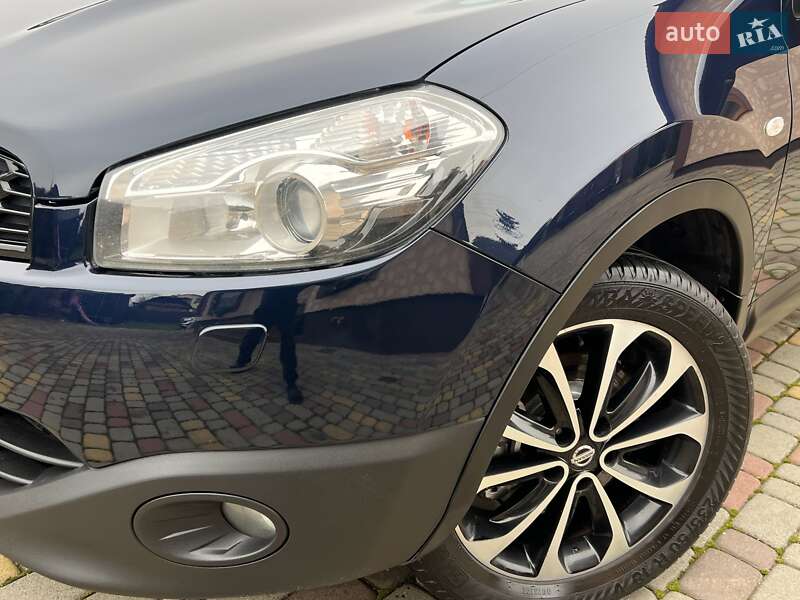 Внедорожник / Кроссовер Nissan Qashqai+2 2012 в Ивано-Франковске