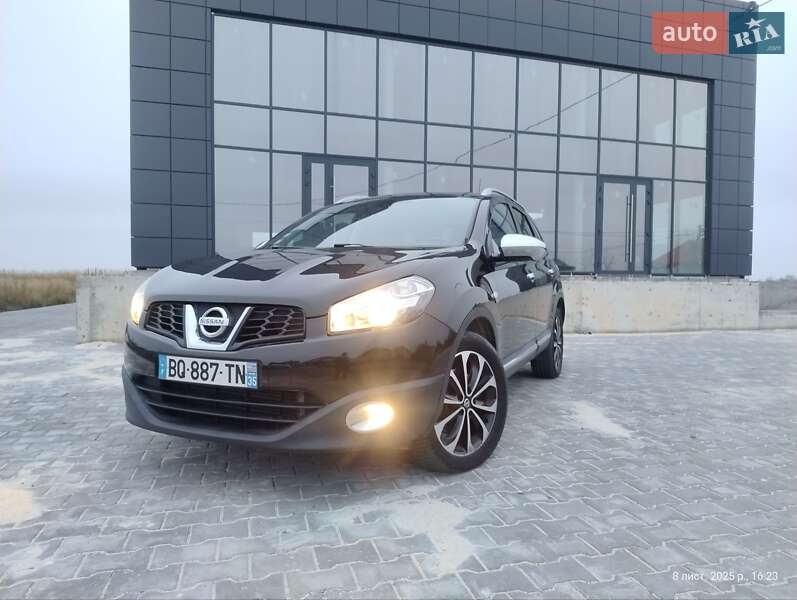 Позашляховик / Кросовер Nissan Qashqai+2 2012 в Тернополі