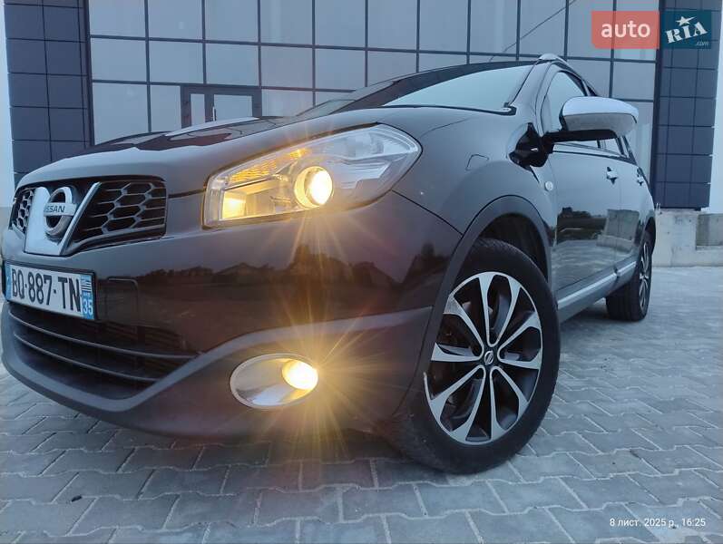 Позашляховик / Кросовер Nissan Qashqai+2 2012 в Тернополі