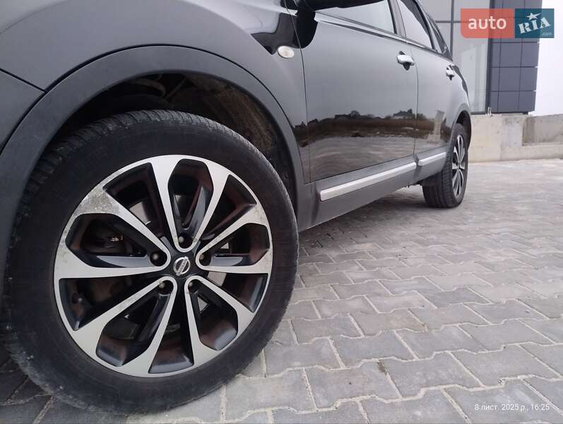 Позашляховик / Кросовер Nissan Qashqai+2 2012 в Тернополі