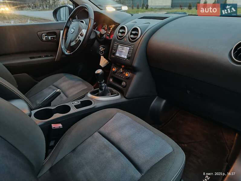 Позашляховик / Кросовер Nissan Qashqai+2 2012 в Тернополі