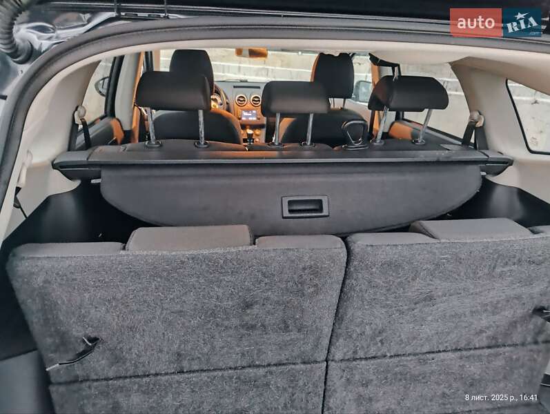 Позашляховик / Кросовер Nissan Qashqai+2 2012 в Тернополі