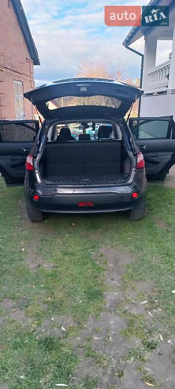 Внедорожник / Кроссовер Nissan Qashqai+2 2012 в Новояворовске фото 5 Внедорожник / Кроссовер Nissan Qashqai+2 2012 в Новояворовске