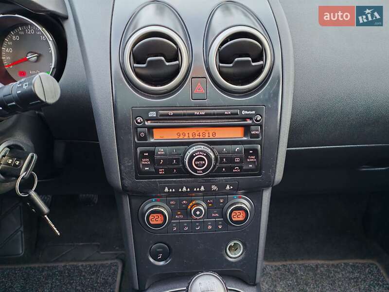 Позашляховик / Кросовер Nissan Qashqai+2 2009 в Стрию