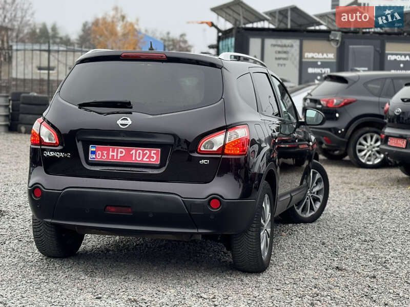 Внедорожник / Кроссовер Nissan Qashqai+2 2012 в Сарнах фото 8 Внедорожник / Кроссовер Nissan Qashqai+2 2012 в Сарнах