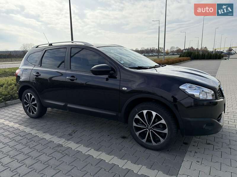 Внедорожник / Кроссовер Nissan Qashqai+2 2011 в Берегово