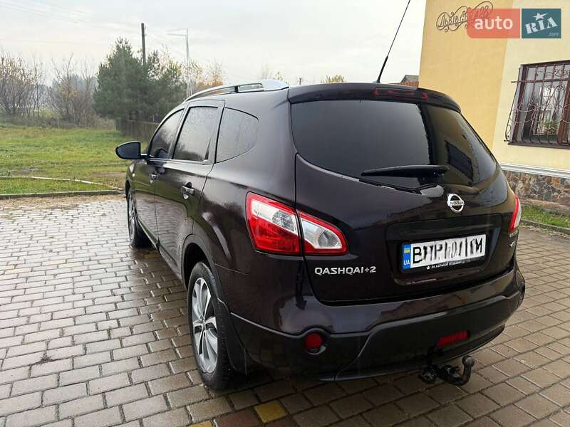 Позашляховик / Кросовер Nissan Qashqai+2 2010 в Бродах