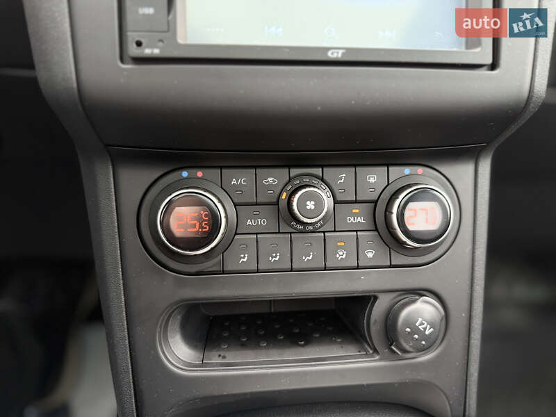 Внедорожник / Кроссовер Nissan Qashqai+2 2012 в Киеве