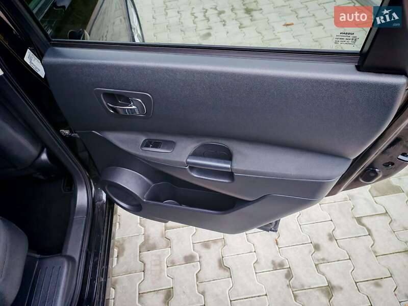 Позашляховик / Кросовер Nissan Qashqai+2 2011 в Стрию