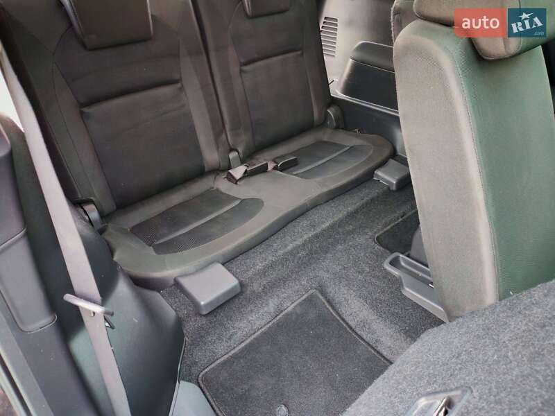 Позашляховик / Кросовер Nissan Qashqai+2 2011 в Стрию