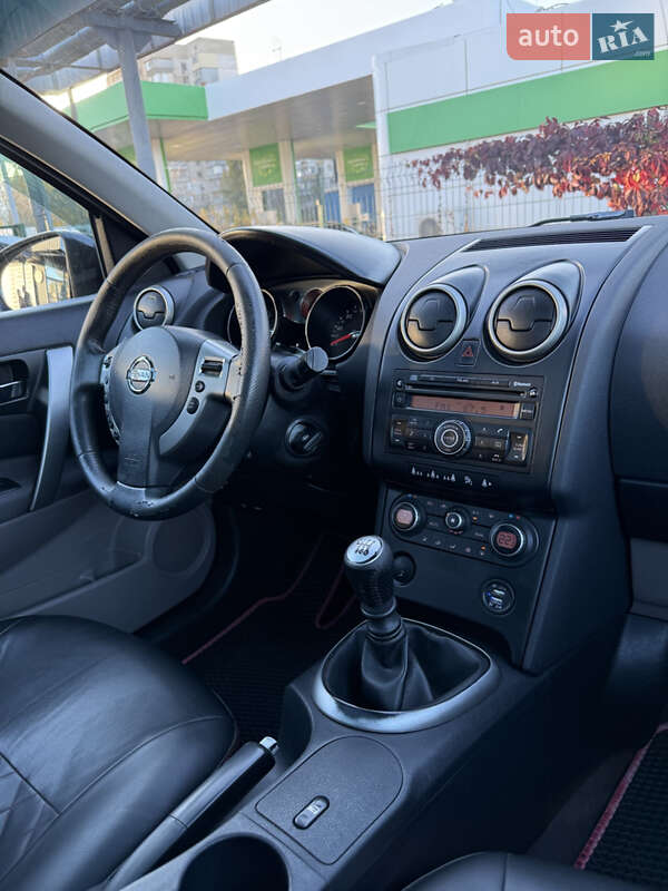Позашляховик / Кросовер Nissan Qashqai+2 2009 в Одесі