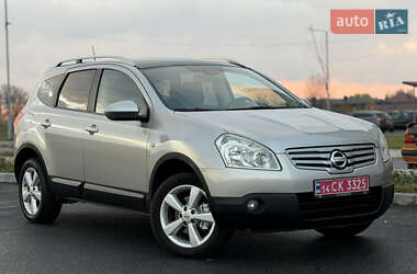 Позашляховик / Кросовер Nissan Qashqai+2 2010 в Вінниці