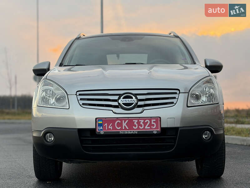Позашляховик / Кросовер Nissan Qashqai+2 2010 в Вінниці
