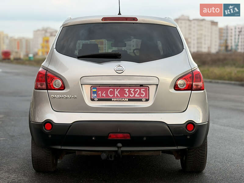 Позашляховик / Кросовер Nissan Qashqai+2 2010 в Вінниці