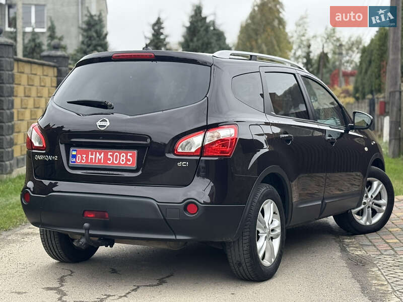 Внедорожник / Кроссовер Nissan Qashqai+2 2012 в Луцке