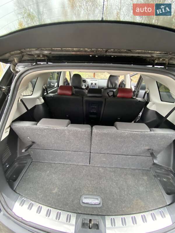 Позашляховик / Кросовер Nissan Qashqai+2 2011 в Львові