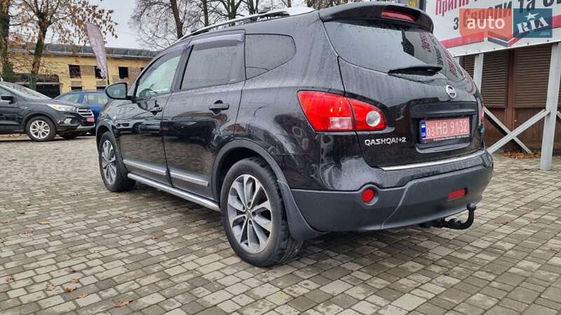 Позашляховик / Кросовер Nissan Qashqai+2 2009 в Полтаві