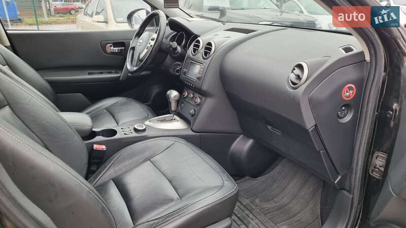 Позашляховик / Кросовер Nissan Qashqai+2 2009 в Полтаві