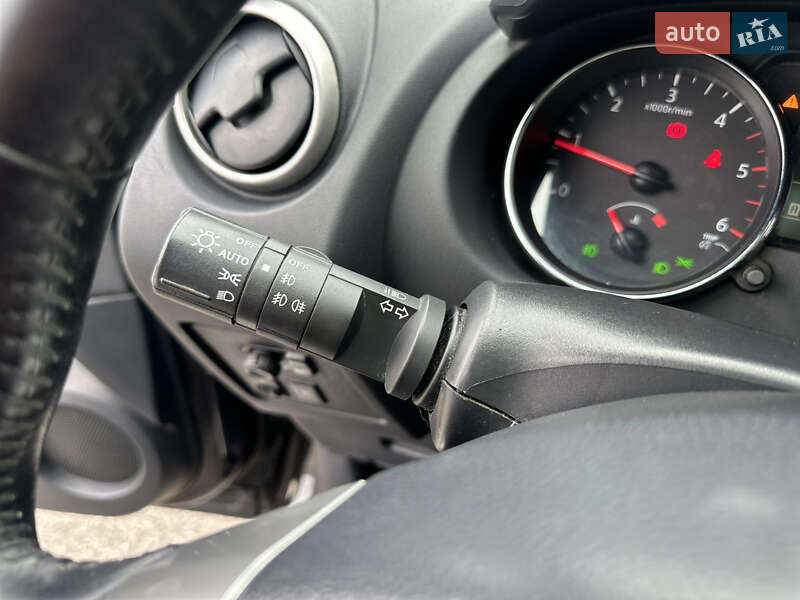 Внедорожник / Кроссовер Nissan Qashqai+2 2013 в Киеве