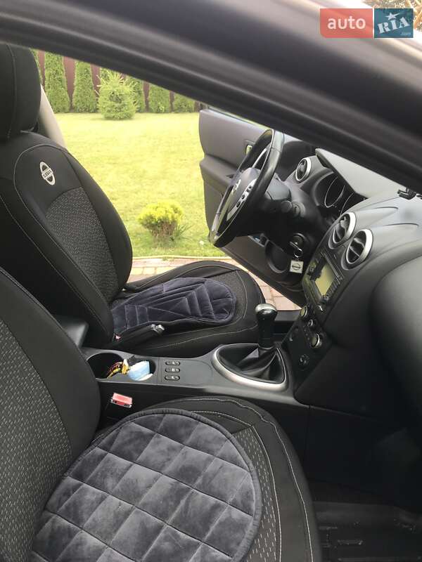 Внедорожник / Кроссовер Nissan Qashqai+2 2009 в Дублянах