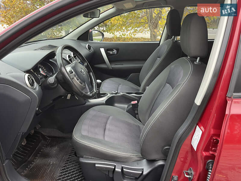 Позашляховик / Кросовер Nissan Qashqai+2 2013 в Новоархангельську фото 12 Позашляховик / Кросовер Nissan Qashqai+2 2013 в Новоархангельську