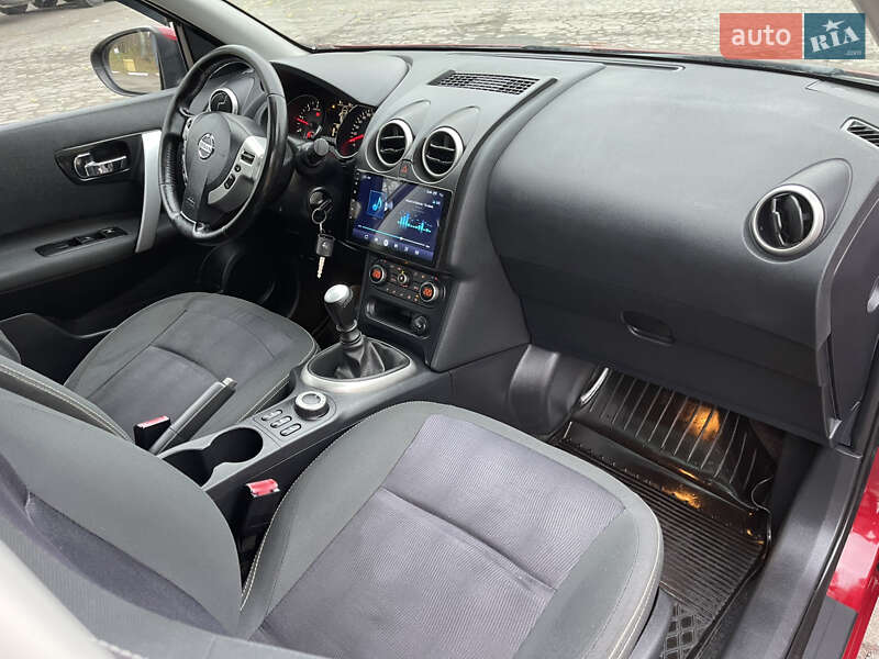 Позашляховик / Кросовер Nissan Qashqai+2 2013 в Новоархангельську фото 15 Позашляховик / Кросовер Nissan Qashqai+2 2013 в Новоархангельську