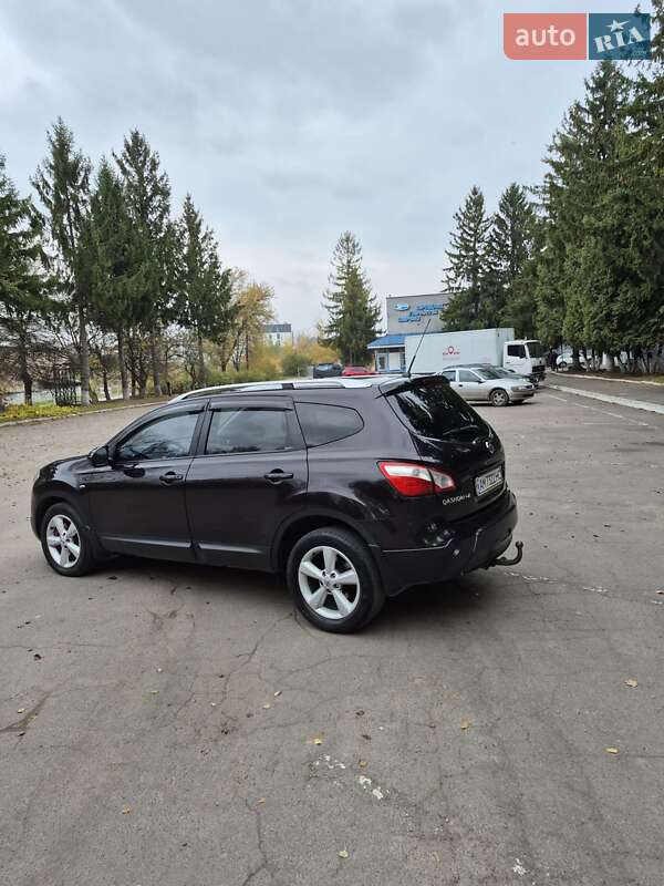Внедорожник / Кроссовер Nissan Qashqai+2 2011 в Ровно