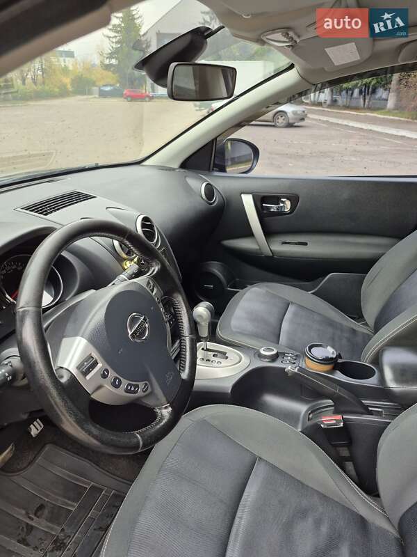 Внедорожник / Кроссовер Nissan Qashqai+2 2011 в Ровно