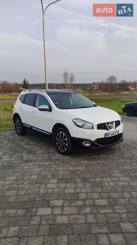 Внедорожник / Кроссовер Nissan Qashqai+2 2011 в Львове фото Внедорожник / Кроссовер Nissan Qashqai+2 2011 в Львове