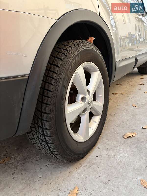 Внедорожник / Кроссовер Nissan Qashqai+2 2008 в Буче