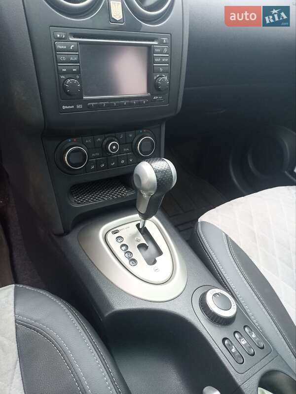 Внедорожник / Кроссовер Nissan Qashqai+2 2012 в Решетиловке фото 4 Внедорожник / Кроссовер Nissan Qashqai+2 2012 в Решетиловке