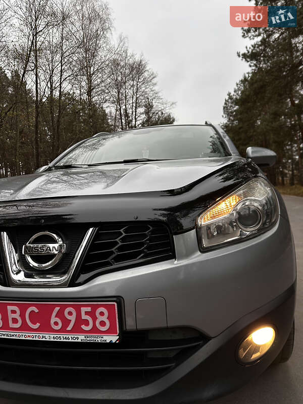 Внедорожник / Кроссовер Nissan Qashqai+2 2010 в Славуте