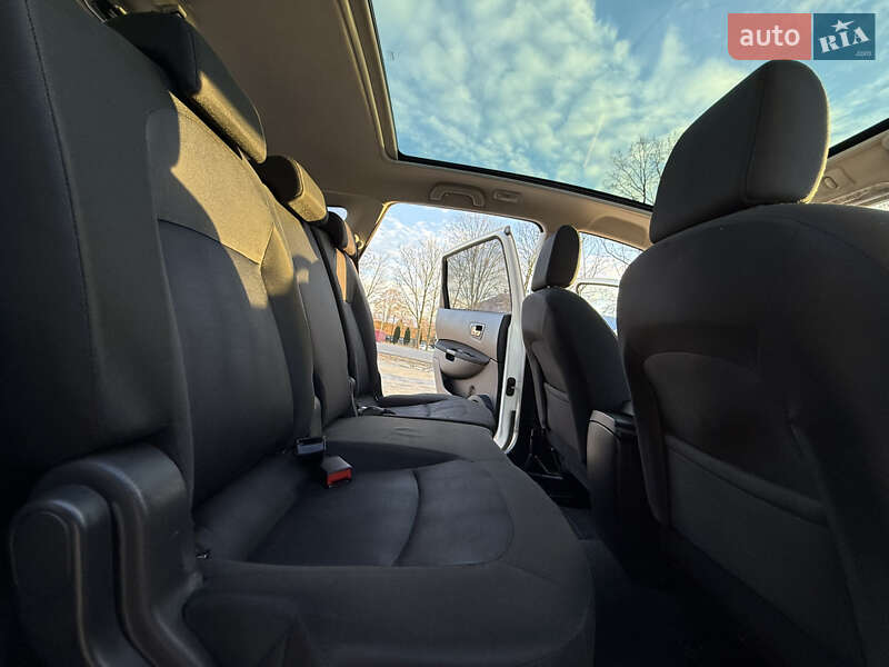 Позашляховик / Кросовер Nissan Qashqai+2 2012 в Коломиї