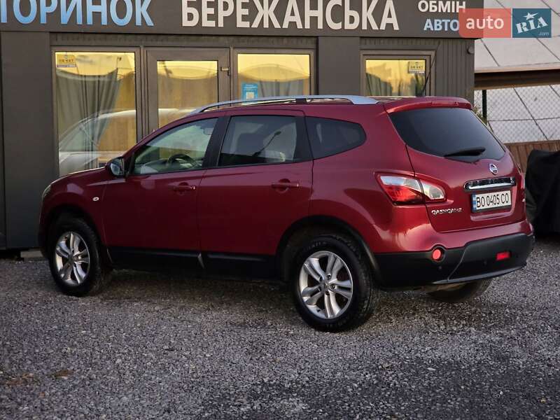 Внедорожник / Кроссовер Nissan Qashqai+2 2010 в Тернополе фото 4 Внедорожник / Кроссовер Nissan Qashqai+2 2010 в Тернополе