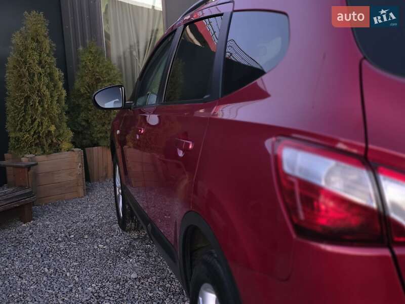 Внедорожник / Кроссовер Nissan Qashqai+2 2010 в Тернополе фото 12 Внедорожник / Кроссовер Nissan Qashqai+2 2010 в Тернополе