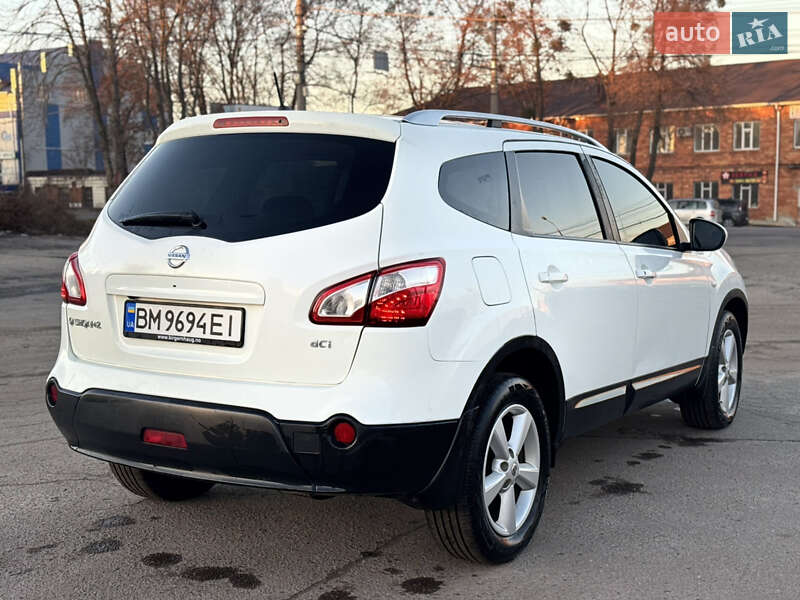 Позашляховик / Кросовер Nissan Qashqai+2 2011 в Сумах
