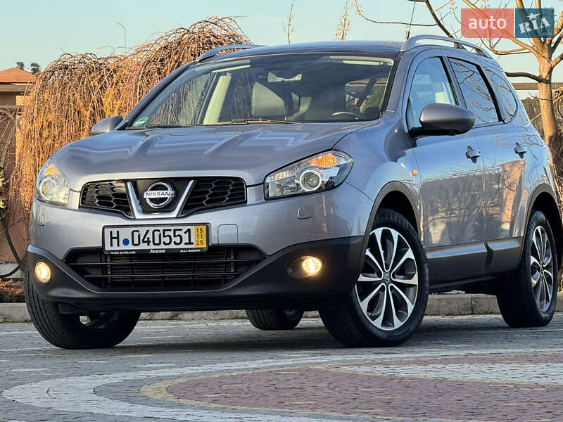 Внедорожник / Кроссовер Nissan Qashqai+2 2013 в Дрогобыче