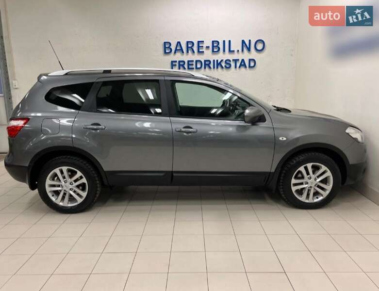 Внедорожник / Кроссовер Nissan Qashqai+2 2012 в Староконстантинове