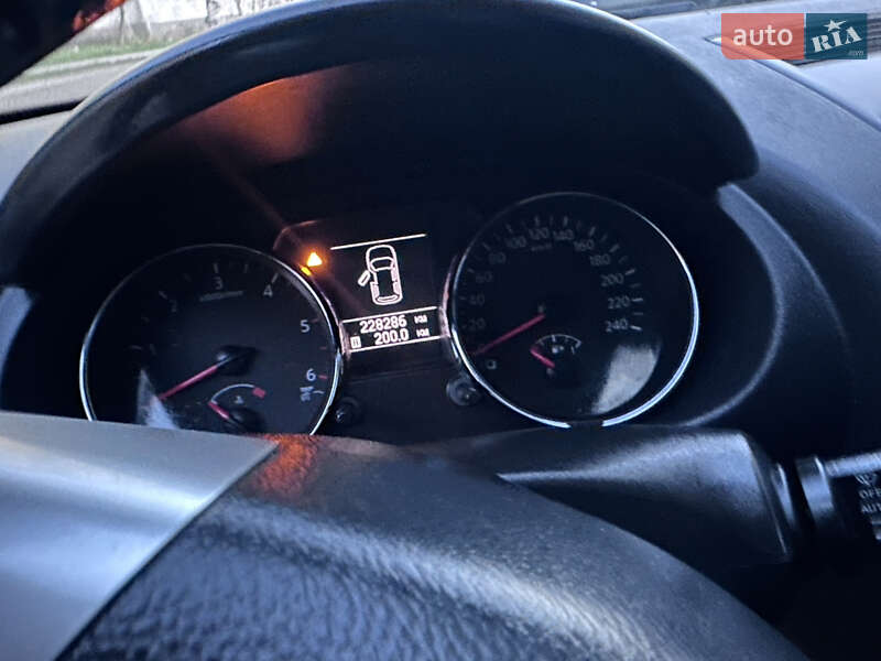 Внедорожник / Кроссовер Nissan Qashqai+2 2010 в Ивано-Франковске