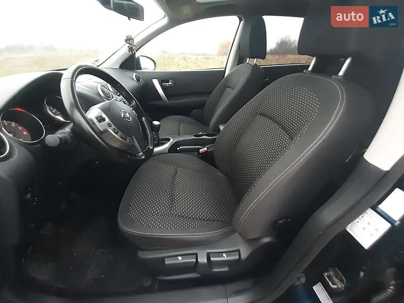 Внедорожник / Кроссовер Nissan Qashqai+2 2009 в Виннице