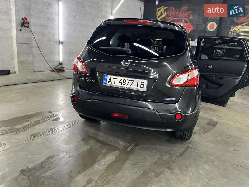 Внедорожник / Кроссовер Nissan Qashqai+2 2013 в Ивано-Франковске фото 7 Внедорожник / Кроссовер Nissan Qashqai+2 2013 в Ивано-Франковске