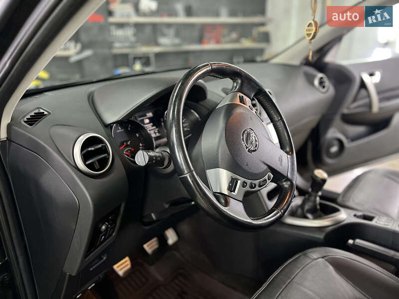 Внедорожник / Кроссовер Nissan Qashqai+2 2013 в Ивано-Франковске фото 12 Внедорожник / Кроссовер Nissan Qashqai+2 2013 в Ивано-Франковске